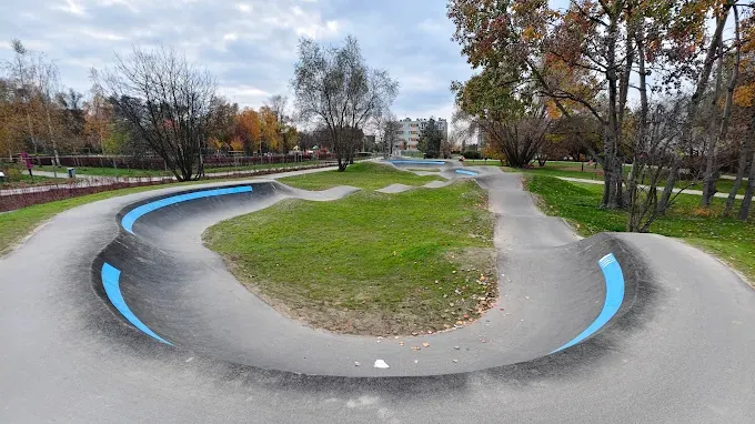 Tor rowerowy - pumptrack