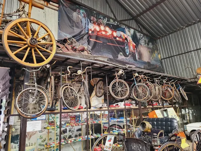 Muzeum Motoryzacji i Techniki w Otrębusach