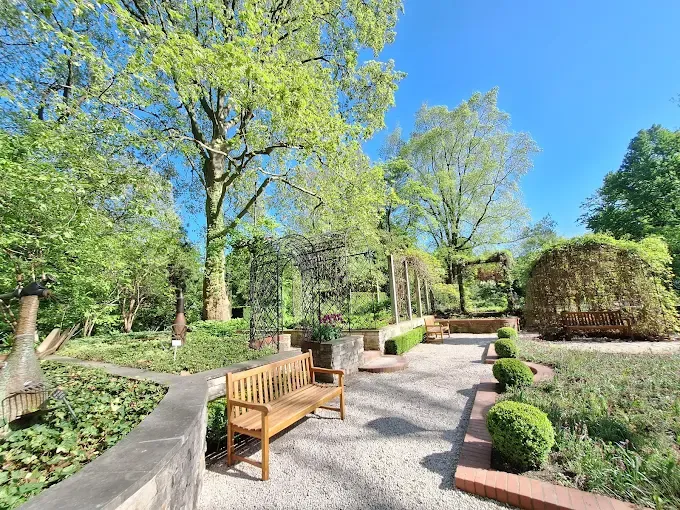 Ogród Botaniczny Uniwersytetu Warszawskiego