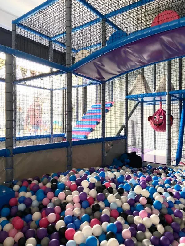 Anse Kabanse - Klubokawiarnia