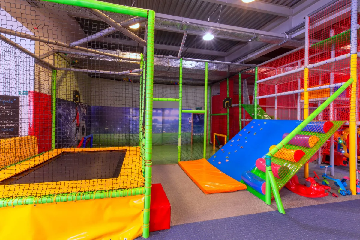 SPUKI Sala Zabaw i Kawiarnia.