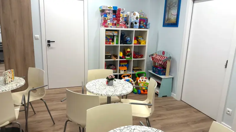 Kluboksięgarnia i sala zabaw Tęczowa Sowa - urodziny i zajęcia dla dzieci