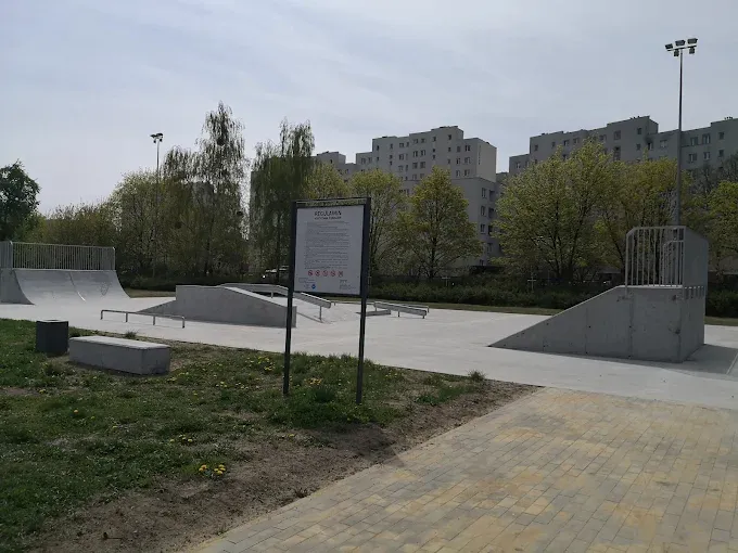 Skatepark Targówek Mieszkaniowy