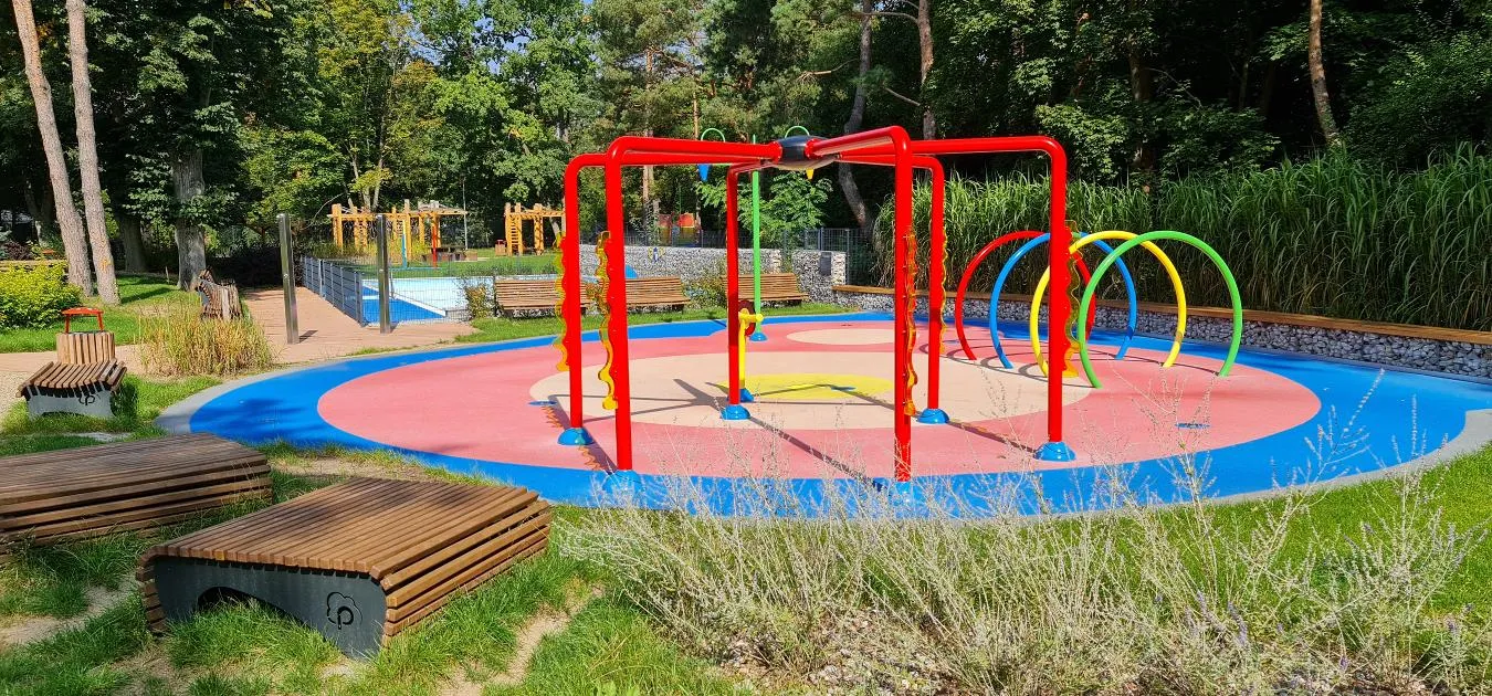 Pływalnia letnia - Park Kultury w Powsinie