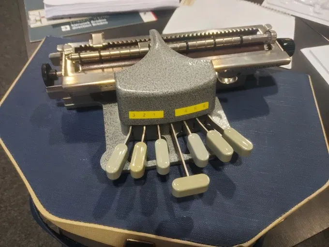 Niewidzialna Wystawa