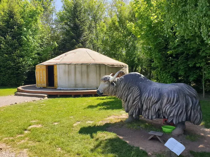 Wioski Świata - Park Edukacji Globalnej i Wioska Alpak