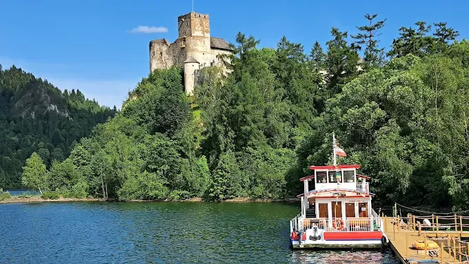 Żegluga i Turystyka - Rejsy statkami po jeziorze