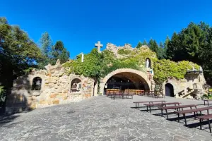 Grota Matki Bożej z Lourdes