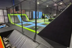 Jumpy Park Trampolin Piaseczno
