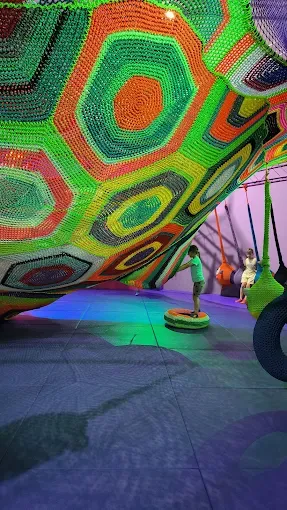 Hopa Park - Park Trampolin, Sala Zabaw, Dmuchany Park