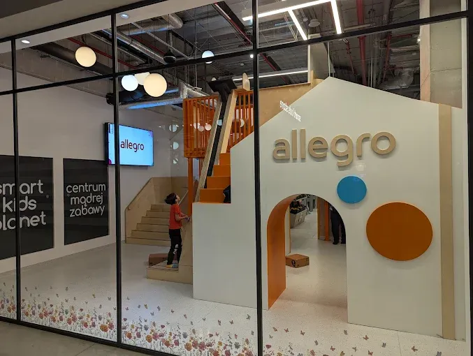 Smart Kids Planet - Centrum Mądrej Zabawy