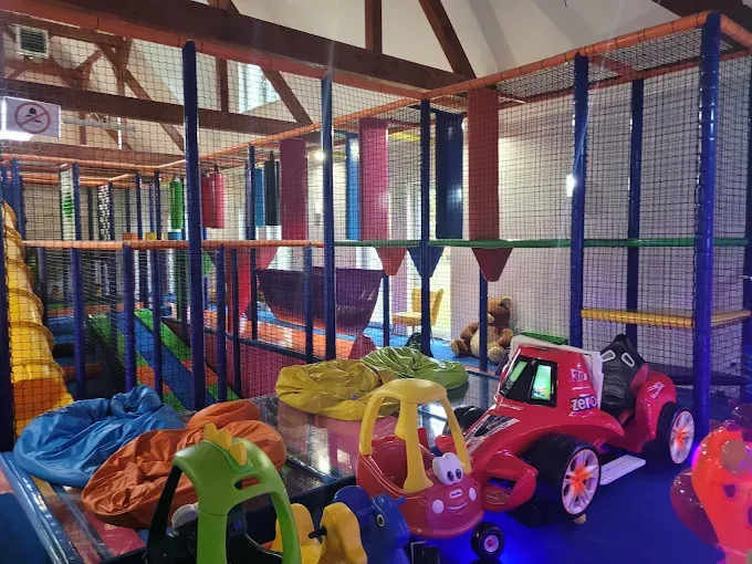 Hulanka Sala Zabaw dla dzieci