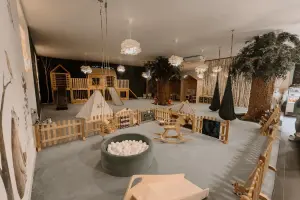 Kawiarnio - Bawialnia W Lesie