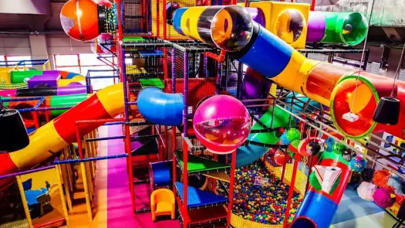 HULAPARK - największa sala zabaw dla dzieci