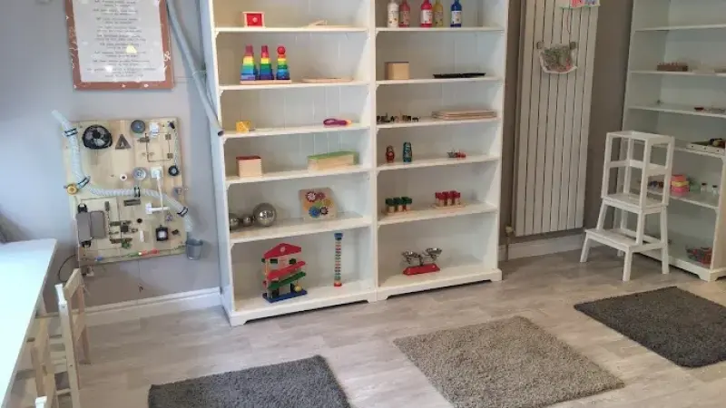 Sala zabaw Minimali i Bawialnia w stylu Montessori. Sale zabaw przy Nutka Cafe