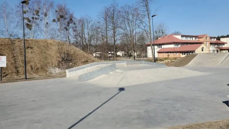 Skatepark w Lesznie