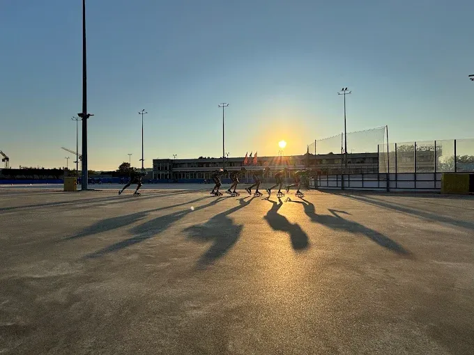 Ośrodek Stegny AKTYWNA WARSZAWA - jazda na łyżwach