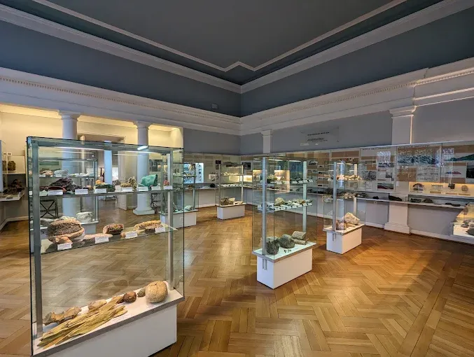 Polska Akademia Nauk Muzeum Ziemi w Warszawie