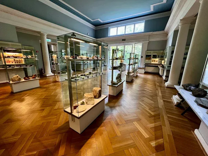 Polska Akademia Nauk Muzeum Ziemi w Warszawie