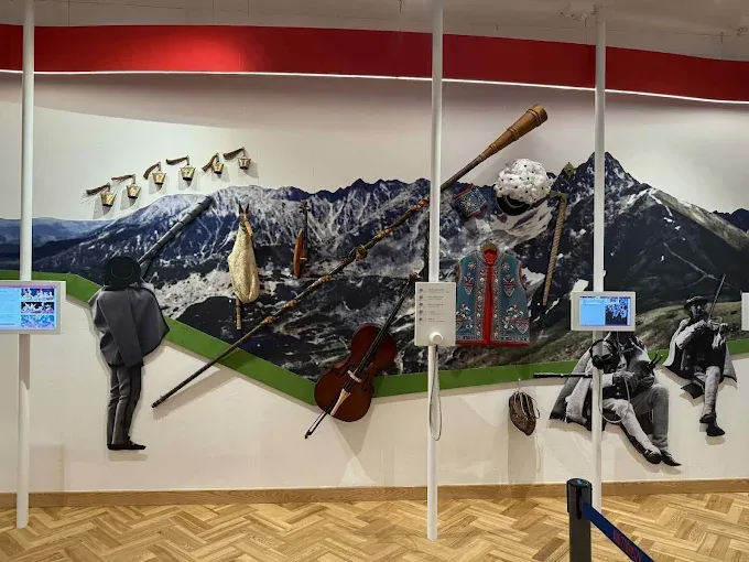 Centrum Folkloru Polskiego "Karolin"