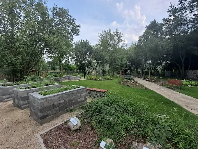 Ogród Botaniczny Brwinów