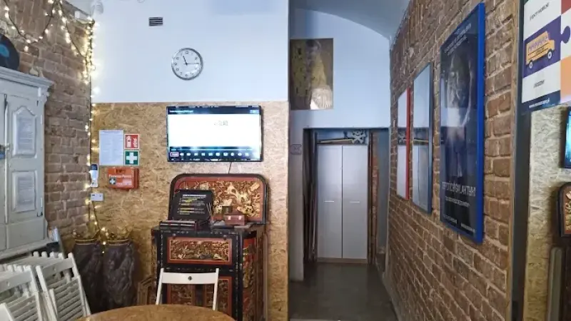 Room Escape