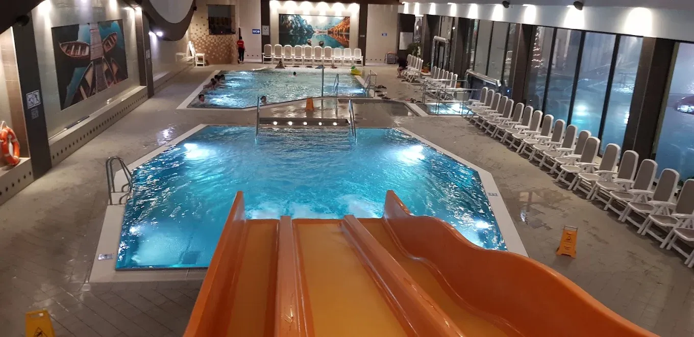 Termy Szaflary - Baseny Termalne, Sauna, Spa, Restauracja i Apartamenty