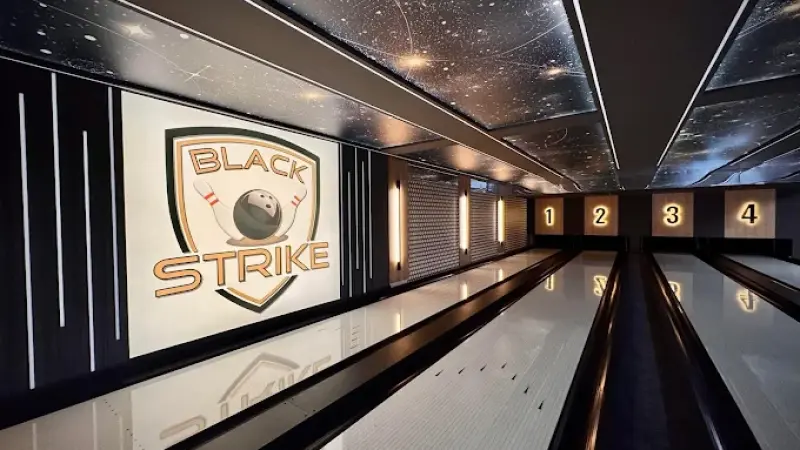 Kręgielnia Black Strike