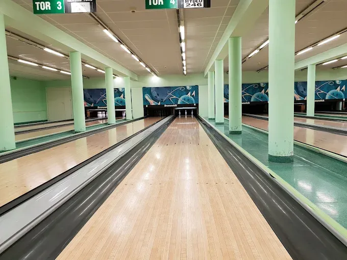 Hala Sportowa Saska OSIR Praga-Południe