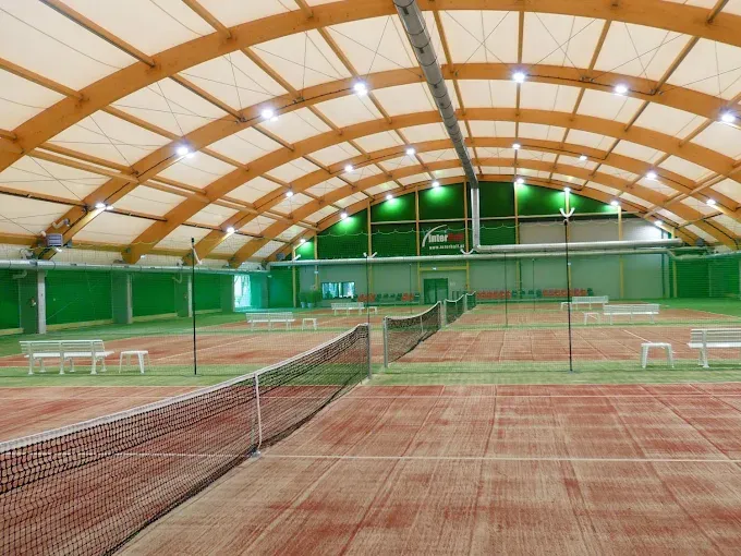 Korty tenisowe i squash OSiR Ursus