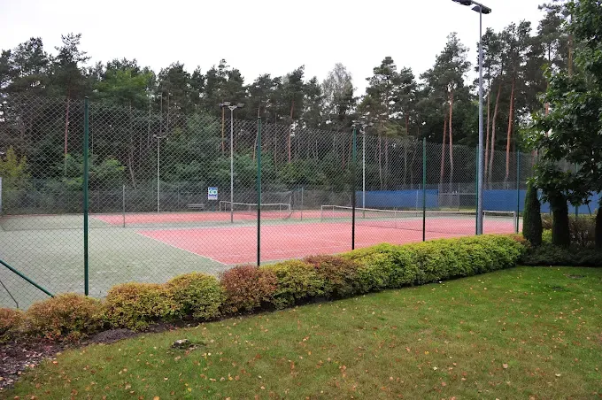 Wilga - Klub tenisowy, squash, fitness, grota solna