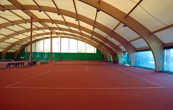 Ośrodek Solec AKTYWNA WARSZAWA - Śródmieście - tenis, squash, badminton, sala sportowa