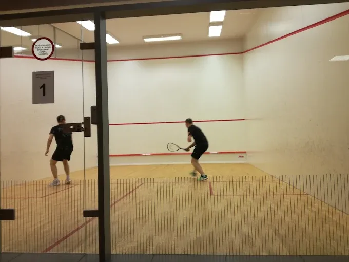 Ośrodek Solec AKTYWNA WARSZAWA - Śródmieście - tenis, squash, badminton, sala sportowa