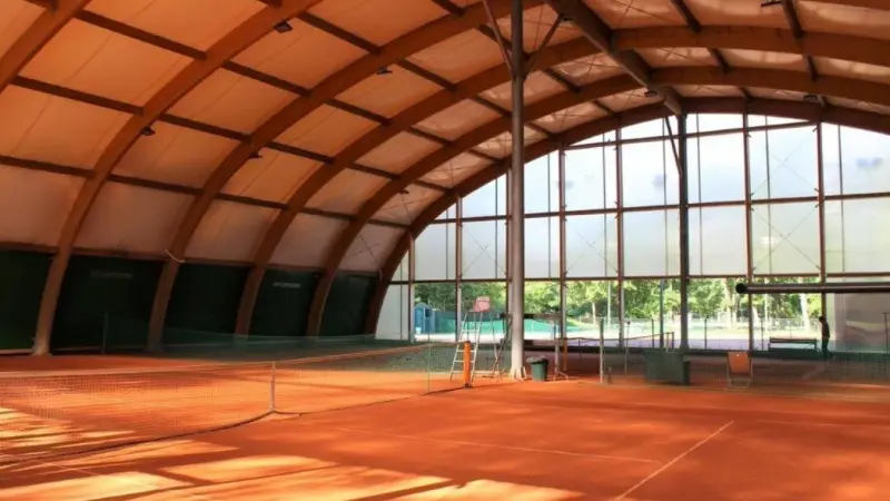 Klub Tenisowy SPORTEUM Warszawa l Tenis & Padel l Półkolonie l Narty l Obozy zimowe