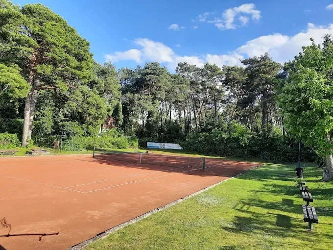 Kort Pod Lasem w Płocku