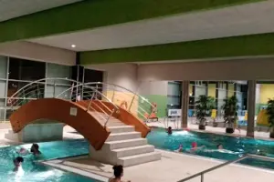 Basen miejski "Wodne Piaski''