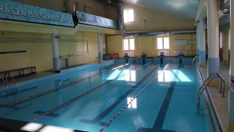 Pływalnia- Ośrodek Sportu i Rekreacji w Jabłonnie