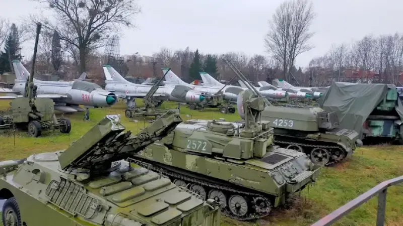 Fort IX Twierdzy Warszawa („Czerniaków”, „Dąbrowskiego”, „Sadyba”)