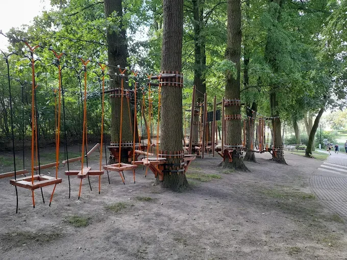 Bezpłatny park linowy