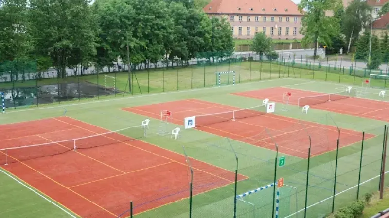 Kompleks Sportowy przy ul. Bema 12