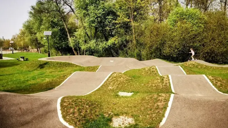 Tor rowerowy Pumptrack