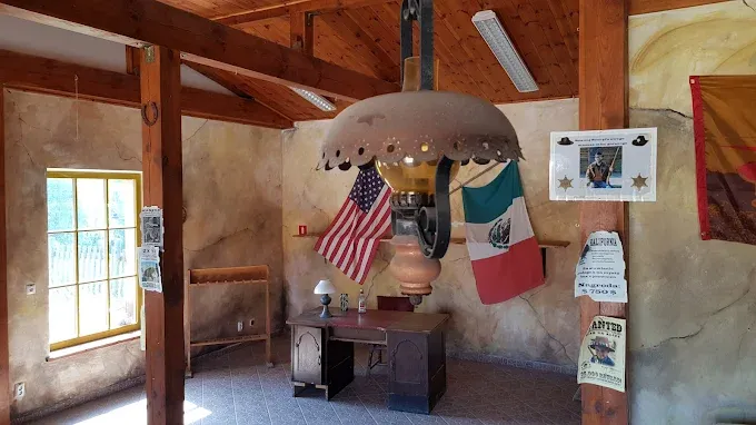 Miasteczko Westernowe Mrongoville