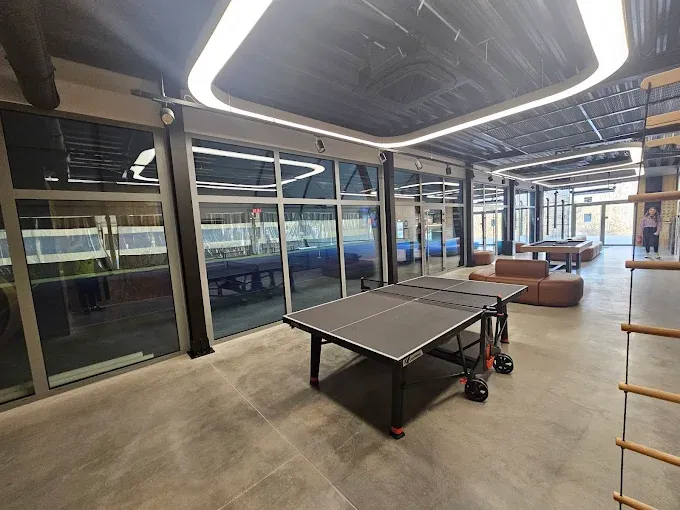 Renosport - CAŁOROCZNE KORTY TENISOWE