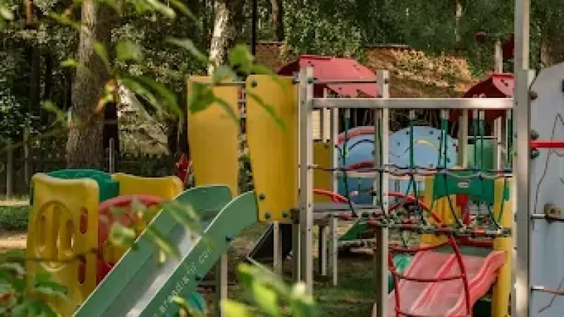 Wiatraki Nature Resort - Kompleks Wypoczynkowo-Szkoleniowy
