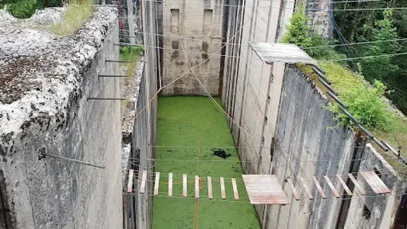 Śluza Leśniewo Górne