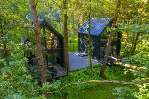 Narusa Leśna Przystań | Apartamenty | Domki | Aparthotel | Restauracja | Wczasy nad zalewem Wiślanym | Eventy | Szkolenia