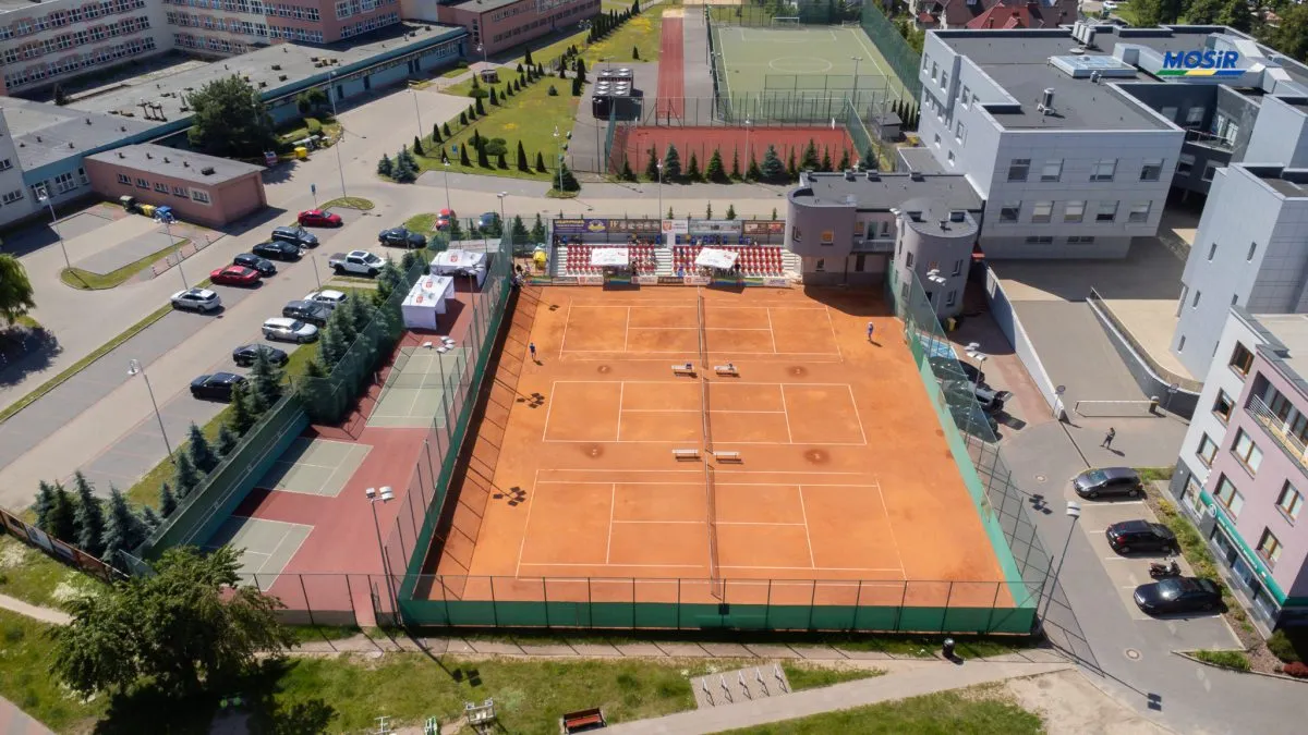 Korty tenisowe Miejskiego Ośrodka Sportu i Rekreacji