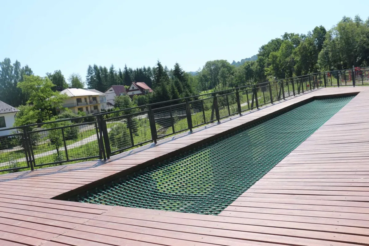 Plac Zabaw Spacerowa Limanowa
